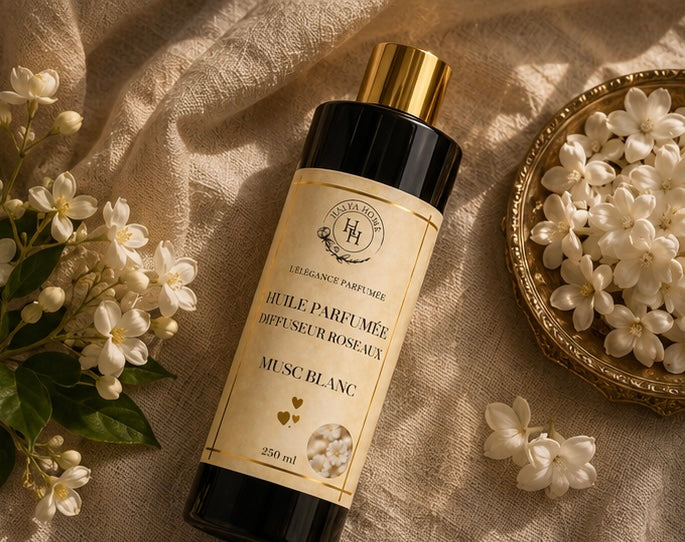 huile diffuseur Musc Blanc Halya Home avec ses roseaux parfumés
