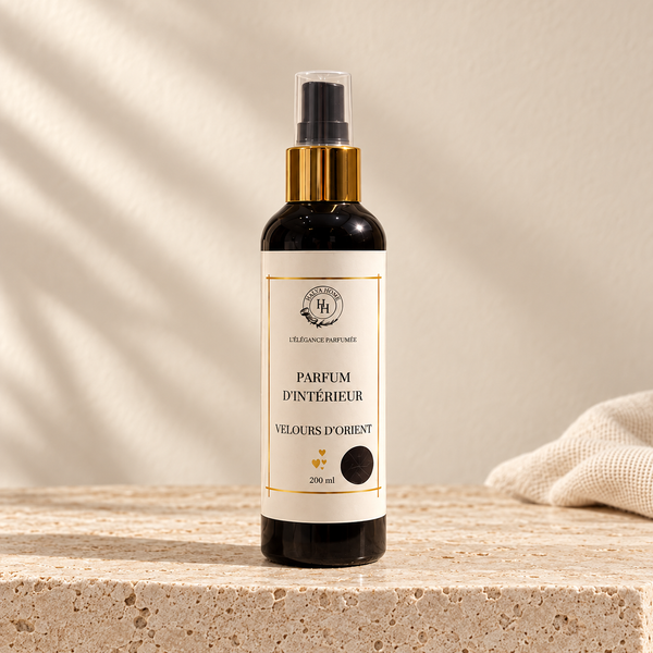 Spray parfumé Velours d’Orient 200 ml Halya Home sur travertin clair
